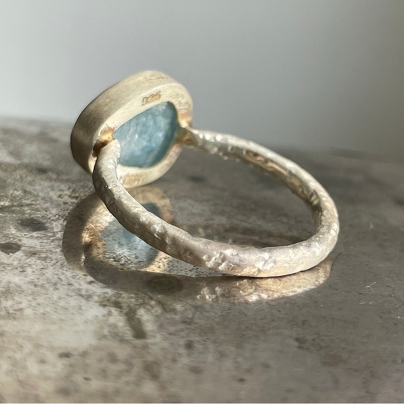 Aquamarine Slice Ring Sterling Silver - Emily Rose Gems - Picture 3 of 6